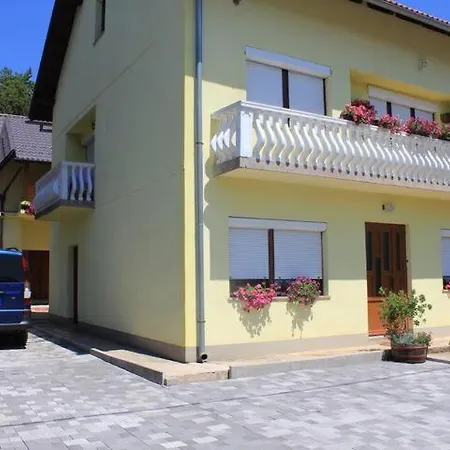 Apartman Maja Gračac Exterior foto