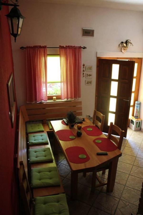 Apartment Maja *